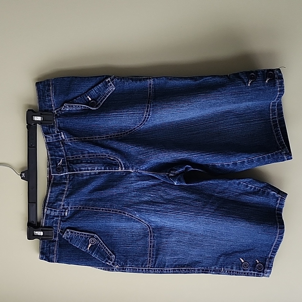 Gloria Vanderbilt sz 12 jean shorts